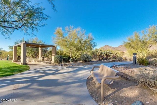 10796 E BETONY Drive, Scottsdale, AZ 85255