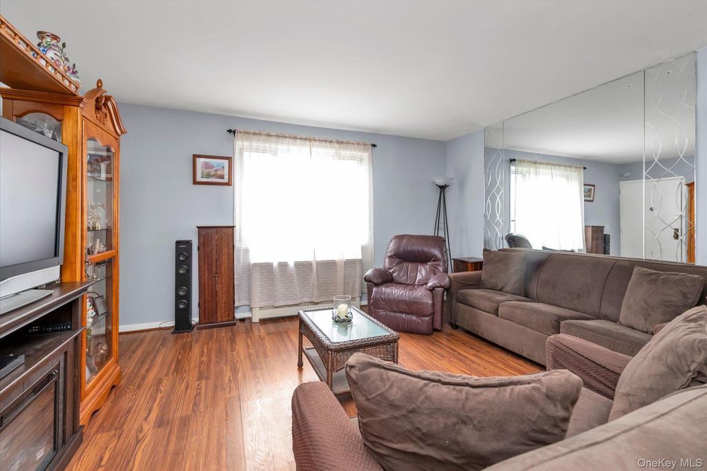 22617 Hillside Avenue S09, Queens Village, NY 11427 — photo 4