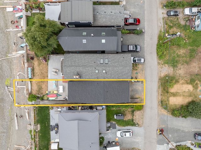 872 Juniper Pointe Lane, Camano Island, WA 98282