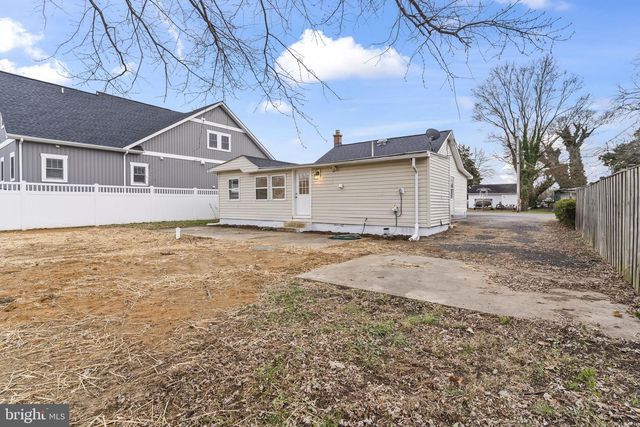 18864 PATUXENT AVE, Benedict, MD 20612