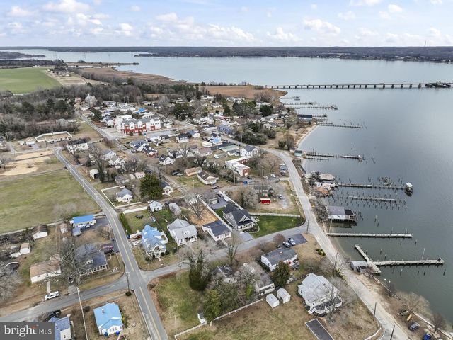 18864 PATUXENT AVE, Benedict, MD 20612