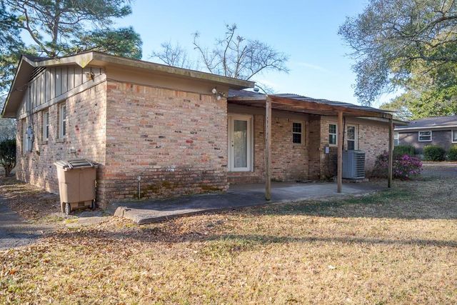 3914 Blue Gill Circle, Mobile, AL 36619