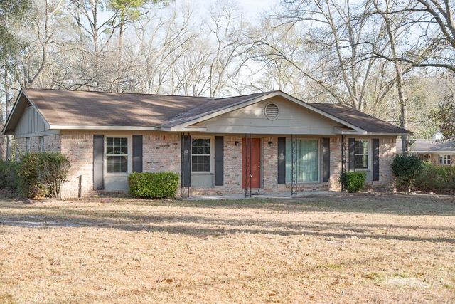 3914 Blue Gill Circle, Mobile, AL 36619