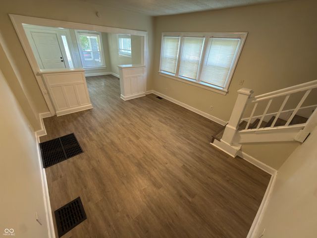 4040 N College Avenue, Indianapolis, IN 46205