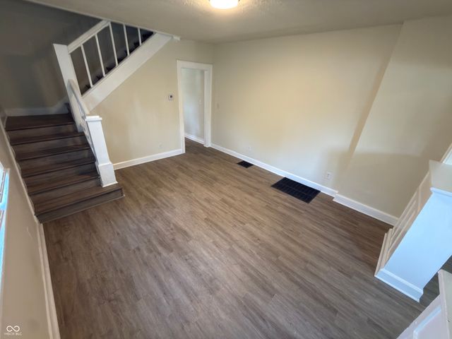 4040 N College Avenue, Indianapolis, IN 46205