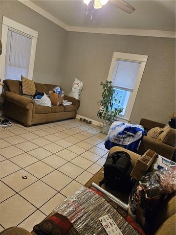 6009 E 10 Street, Kansas City, MO 64126