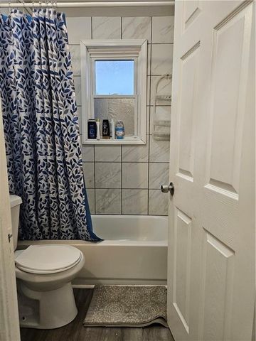 6009 E 10 Street, Kansas City, MO 64126