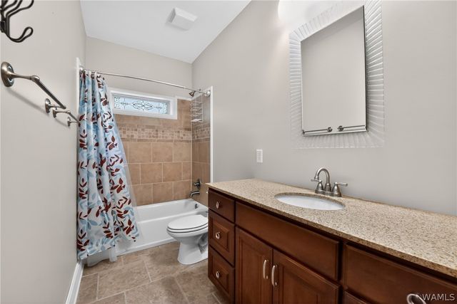 16860 NORTH RIVER, Northport, AL 35475