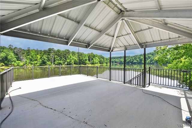 16860 NORTH RIVER, Northport, AL 35475