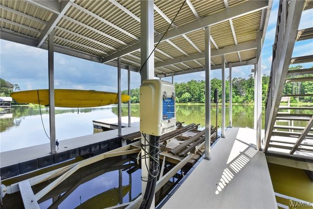 16860 NORTH RIVER, Northport, AL 35475