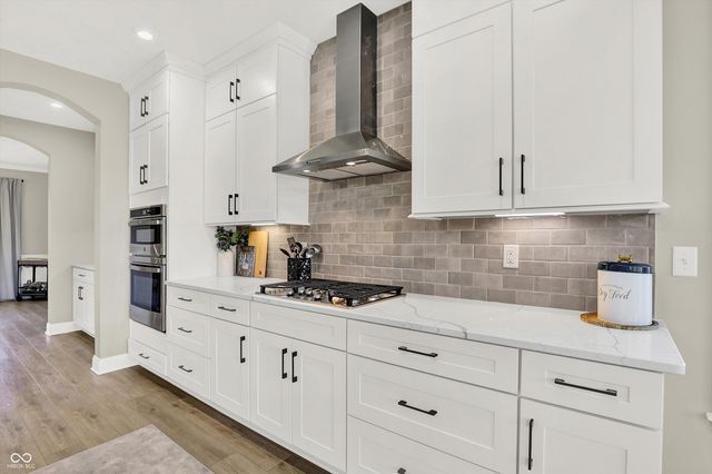 1560 Old Hickory Lane, Westfield, IN 46074