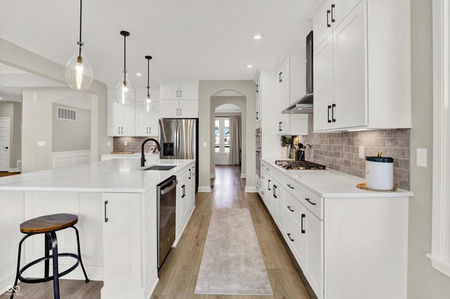 1560 Old Hickory Lane, Westfield, IN 46074