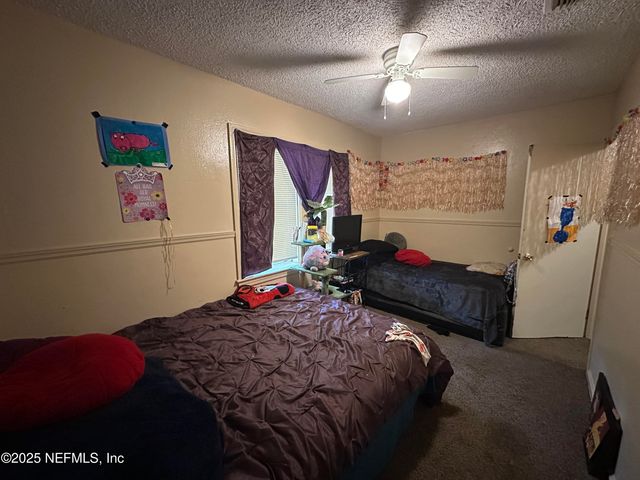 957 ODESSA Drive E, Jacksonville, FL 32254