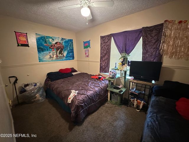 957 ODESSA Drive E, Jacksonville, FL 32254