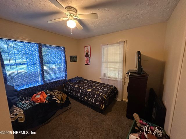 957 ODESSA Drive E, Jacksonville, FL 32254