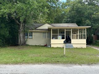 957 ODESSA Drive E, Jacksonville, FL 32254