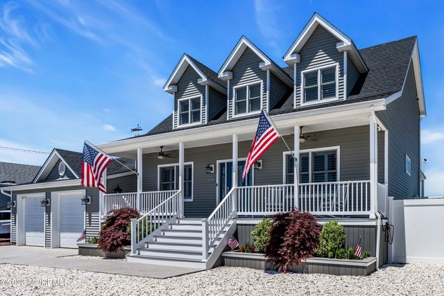 958 Capstan Drive, Forked River, NJ 08731