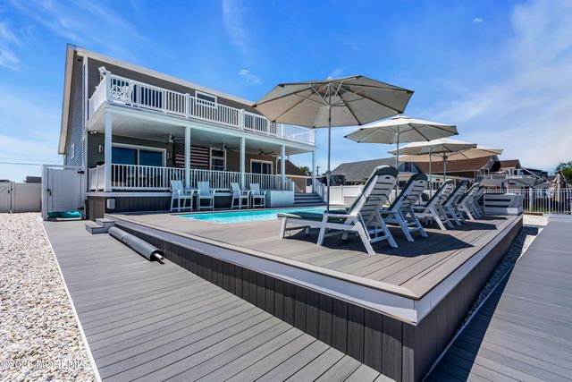 958 Capstan Drive, Forked River, NJ 08731