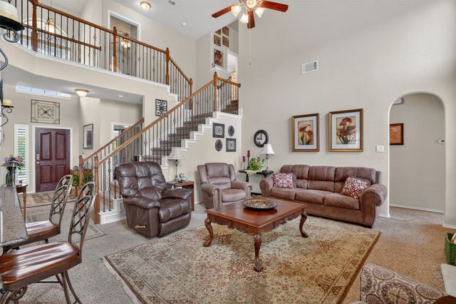 17 Tallwood Lane, Edgecliff Village, TX 76134