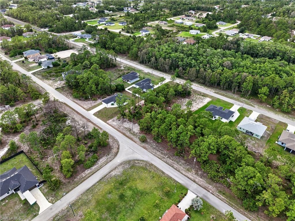665 Ladd ST, LEHIGH ACRES, FL 33974 — photo 2