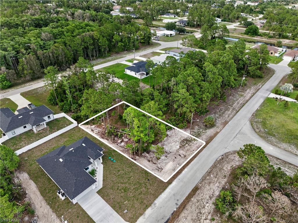 665 Ladd ST, LEHIGH ACRES, FL 33974 — photo 3