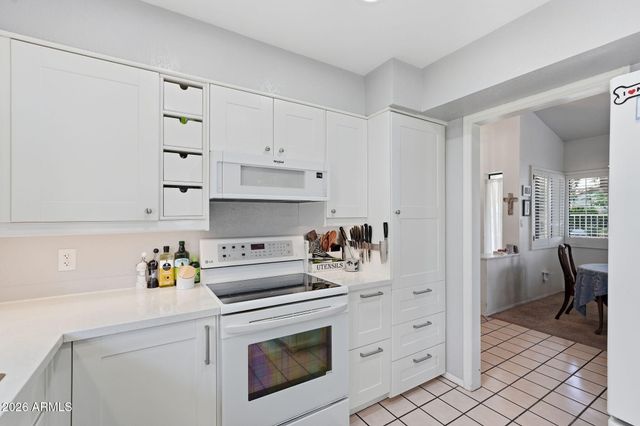 7301 S BONARDEN Lane, Tempe, AZ 85283