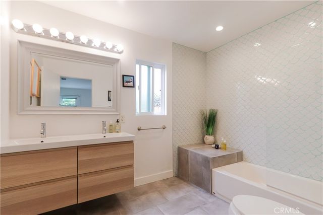 12816 Rubens, Los Angeles, CA 90066
