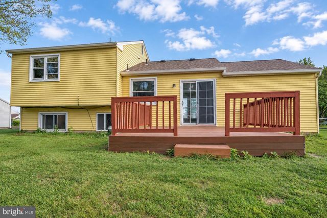 100 WILLOW CT, Harrisburg, PA 17110
