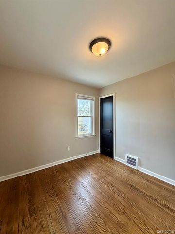 1400 Capitol Avenue, Lincoln Park, MI 48146