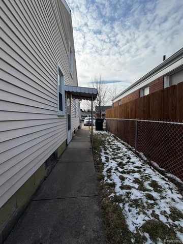 1400 Capitol Avenue, Lincoln Park, MI 48146