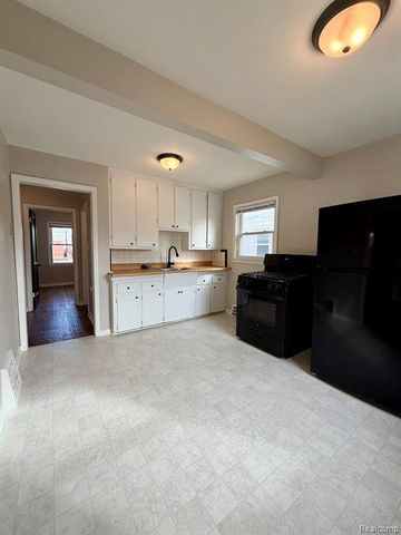 1400 Capitol Avenue, Lincoln Park, MI 48146