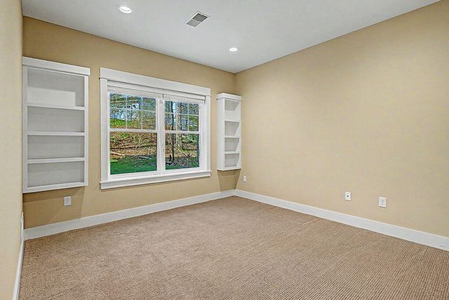 7117 Anchorage Court, Caledonia, MI 49316