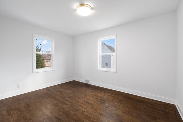 9048 Oneill Drive, Burr Ridge, IL 60527