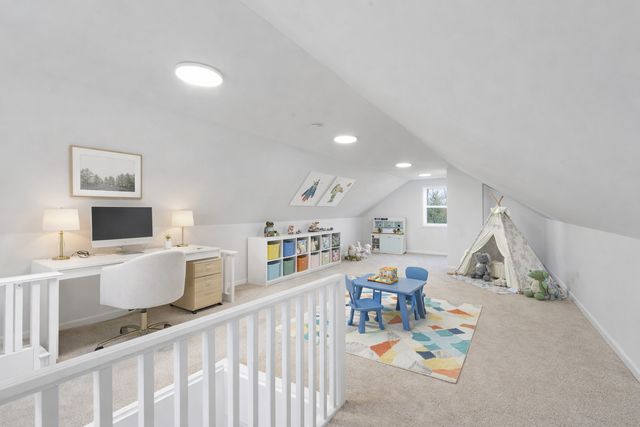 9048 Oneill Drive, Burr Ridge, IL 60527