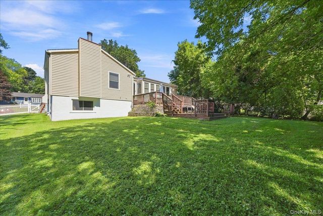 34 Fairfax Road, Fishkill, NY 12524