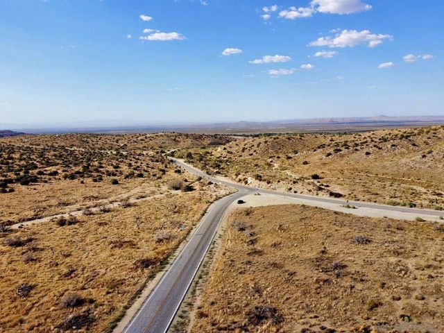 0 131st St., Juniper Hills, CA 93543