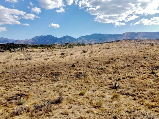 0 131st St., Juniper Hills, CA 93543