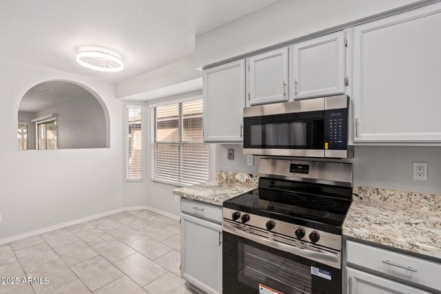 12810 S 50TH Way, Phoenix, AZ 85044