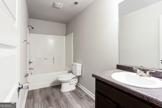 2754 Topaz Road, Riverdale, GA 30296