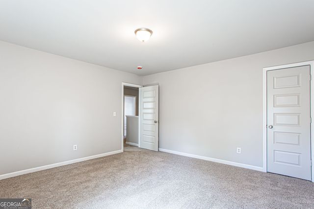 2754 Topaz Road, Riverdale, GA 30296