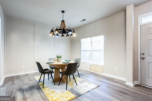 2754 Topaz Road, Riverdale, GA 30296