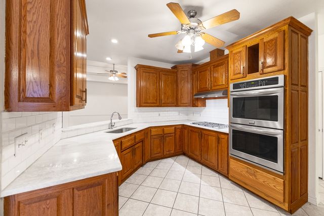 12842 Ruby Road, Farmington, AR 72730