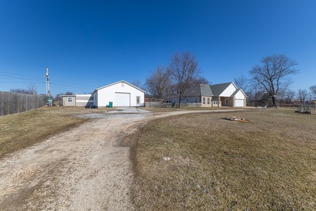 12842 Ruby Road, Farmington, AR 72730