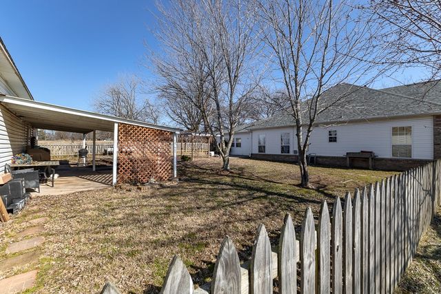 12842 Ruby Road, Farmington, AR 72730