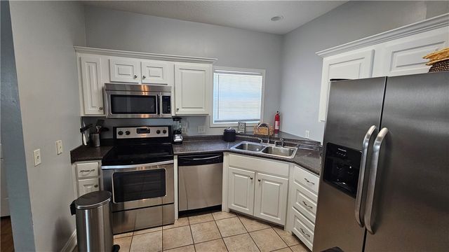 502 Palmetto Street, St Simons Island, GA 31522