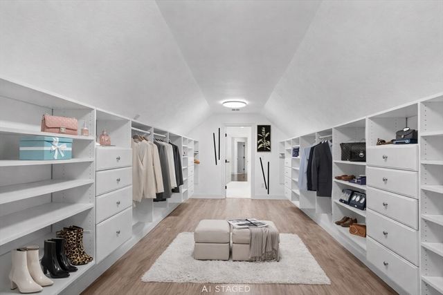 5 Greenbriar Lane, Bellingham, MA 02019