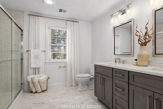 5 Greenbriar Lane, Bellingham, MA 02019