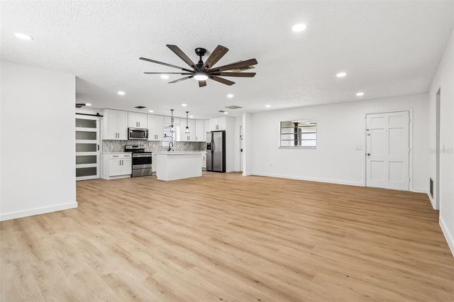 2713 YUCCA STREET, Orlando, FL 32807