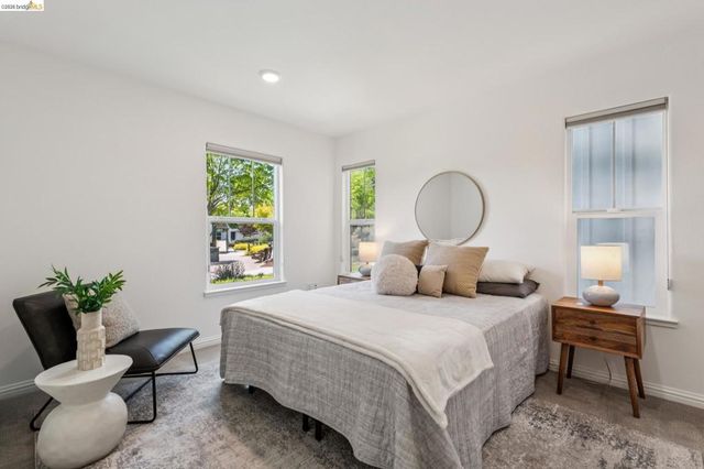 24157 Amaranth Loop, Hayward, CA 94541
