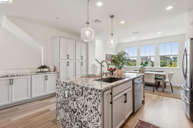24157 Amaranth Loop, Hayward, CA 94541